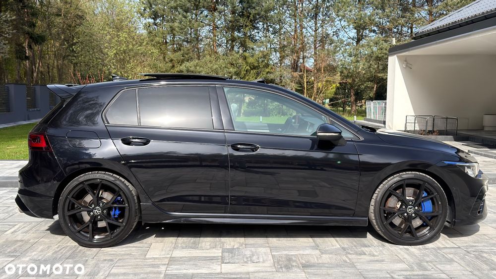 Volkswagen Golf - 21