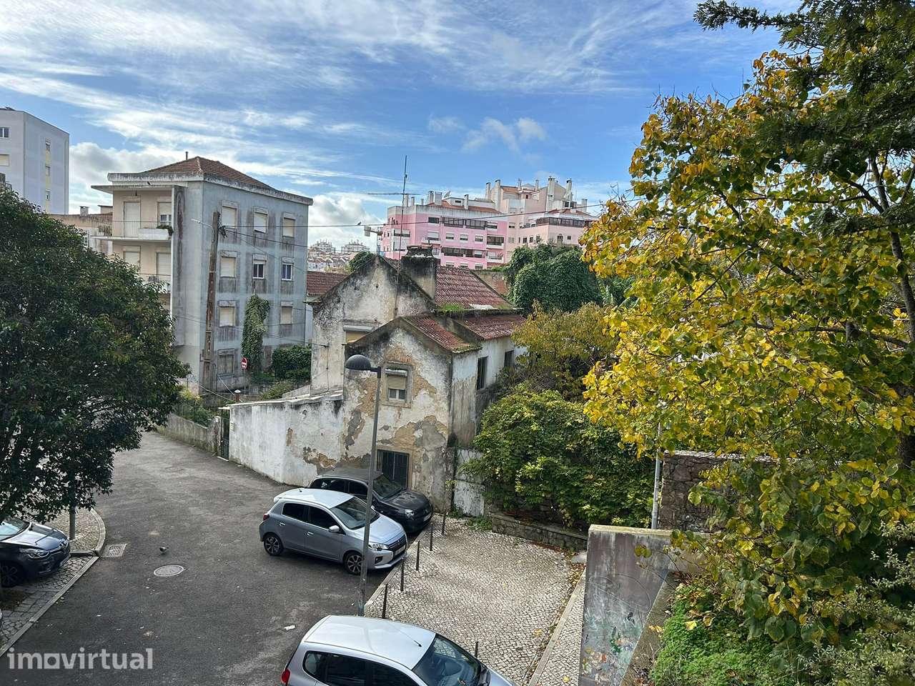 Venda Conjunta – Dois Terrenos no Centro de Agualva-Cacém - Grande imagem: 3/17