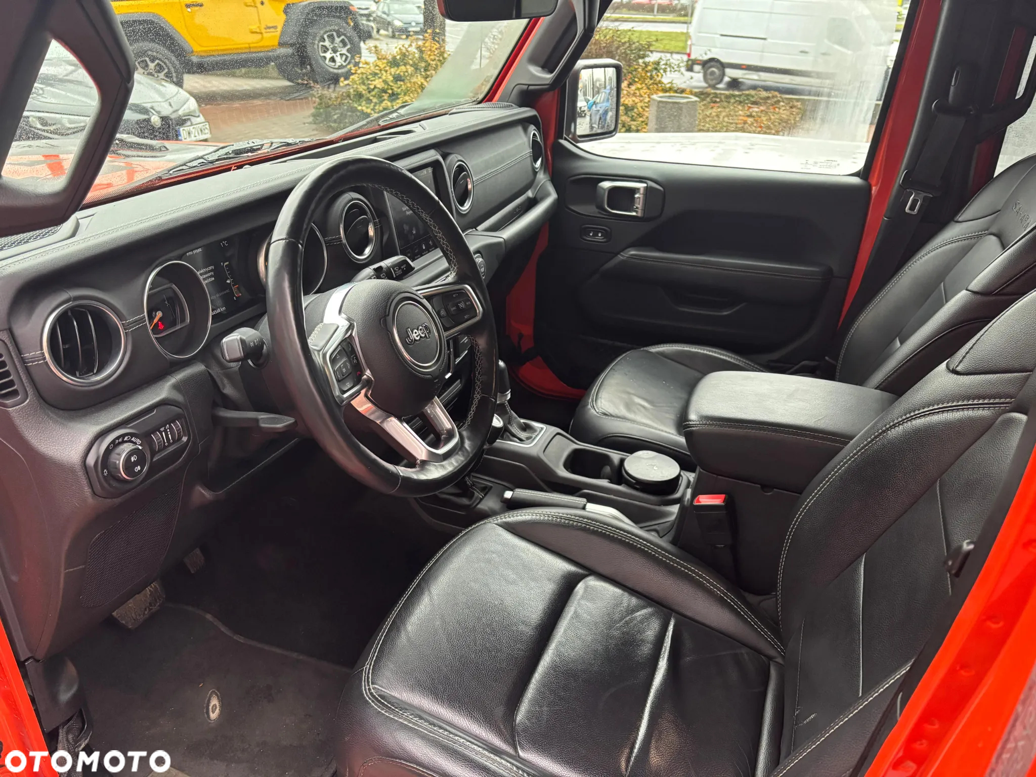 Jeep Wrangler - 26