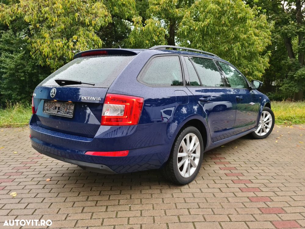 Skoda Octavia Combi 2.0 TDI (Green tec) Joy - 4