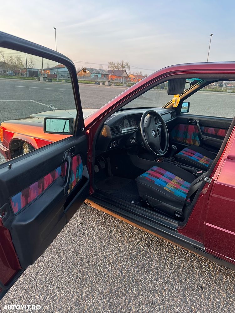 Mercedes-Benz W201 - 5