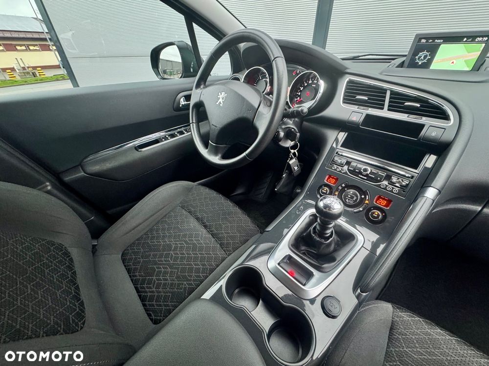 Peugeot 3008 1.6 BlueHDi Style S&S - 30