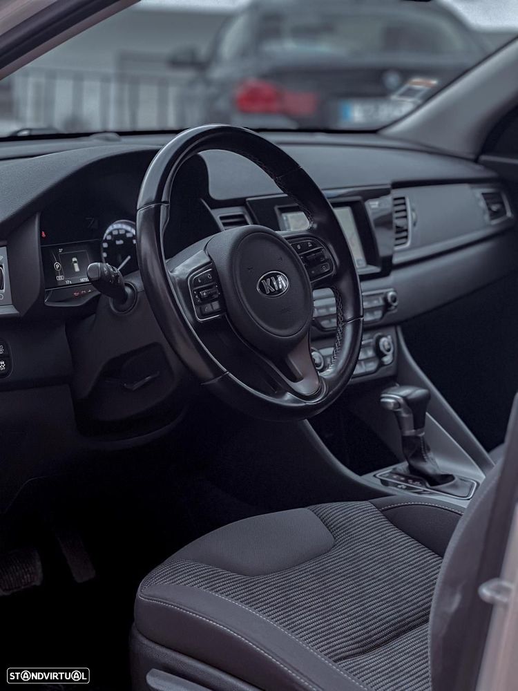 Kia Niro 1.6 GDi HEV EX - 3