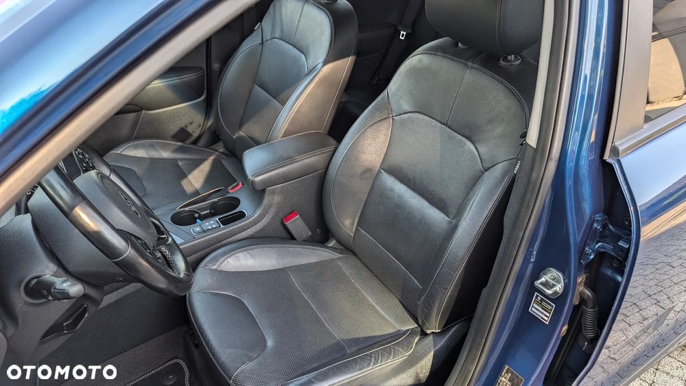 Kia Niro 1.6 GDI HEV 2WD OPF Edition 7 - 10