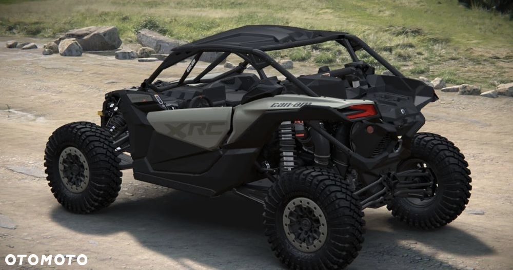 Can-Am Maverick - 8