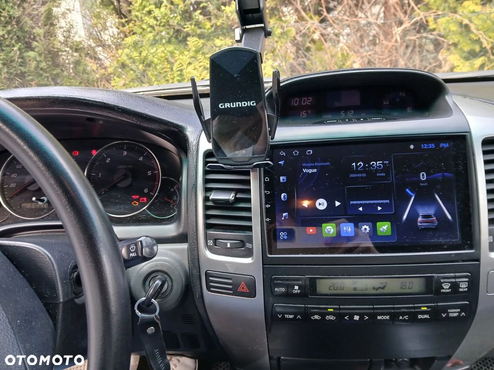 Toyota Land Cruiser - 13