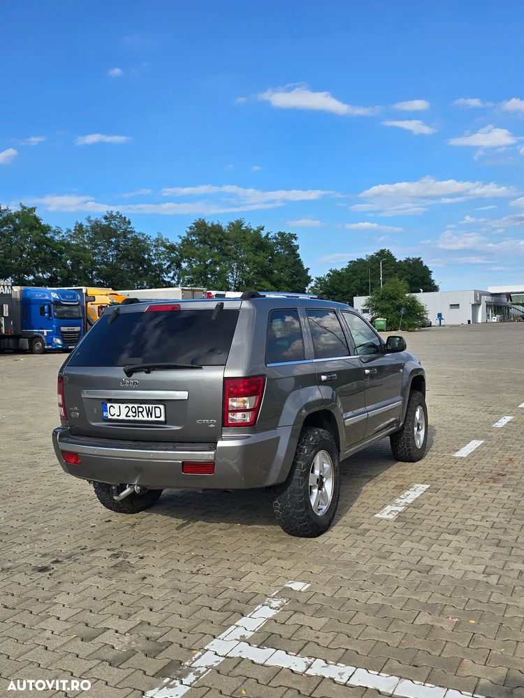 Jeep Grand Cherokee - 5
