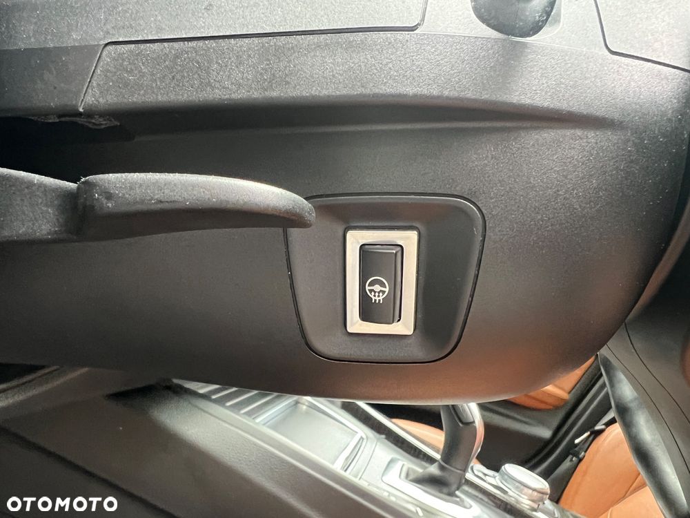 BMW Seria 3 340i Edition M Sport Shadow - 19