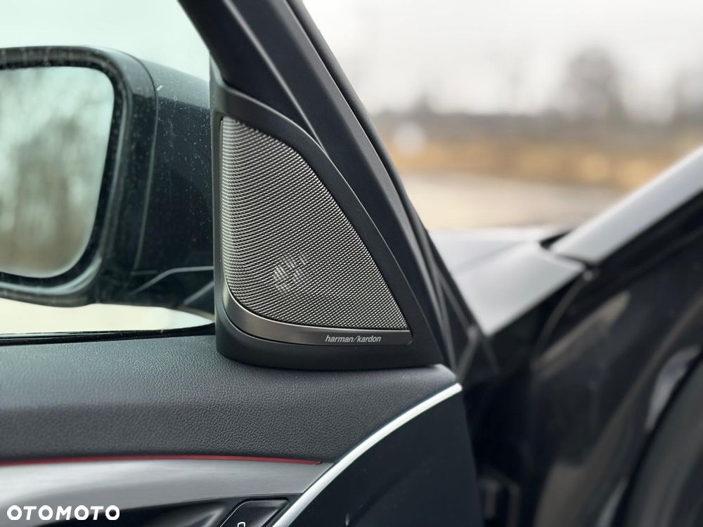 BMW Seria 5 530e M Sport sport - 29