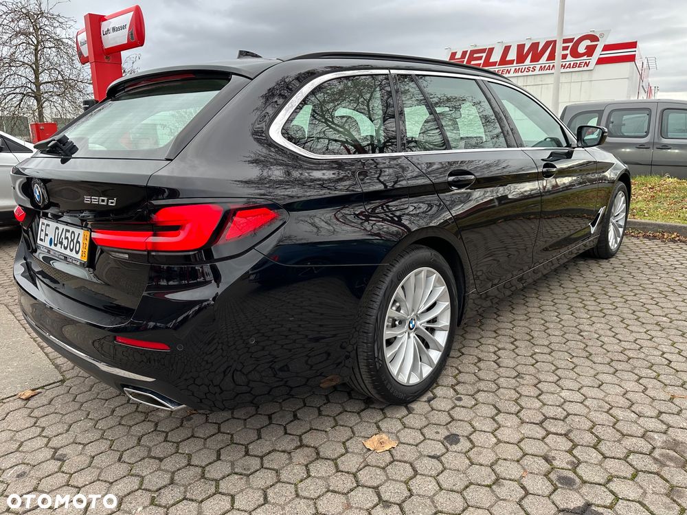 BMW Seria 5 520d Luxury Line sport - 6