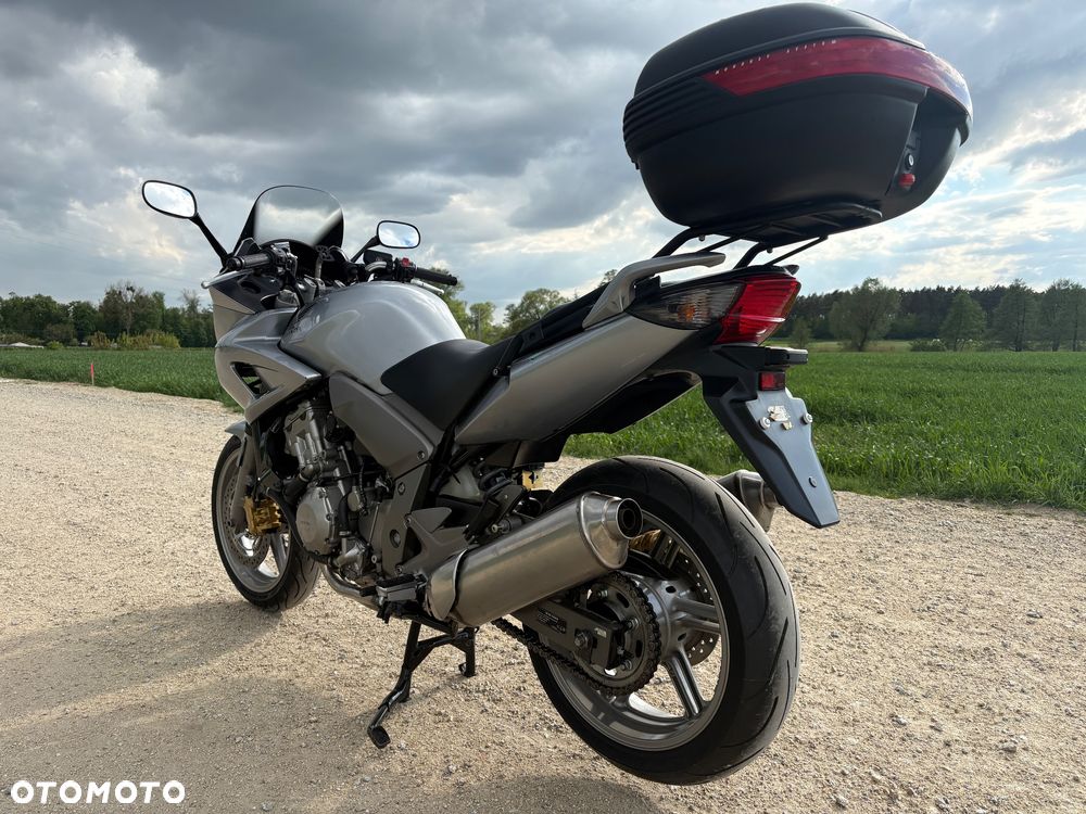 Honda CBF - 4