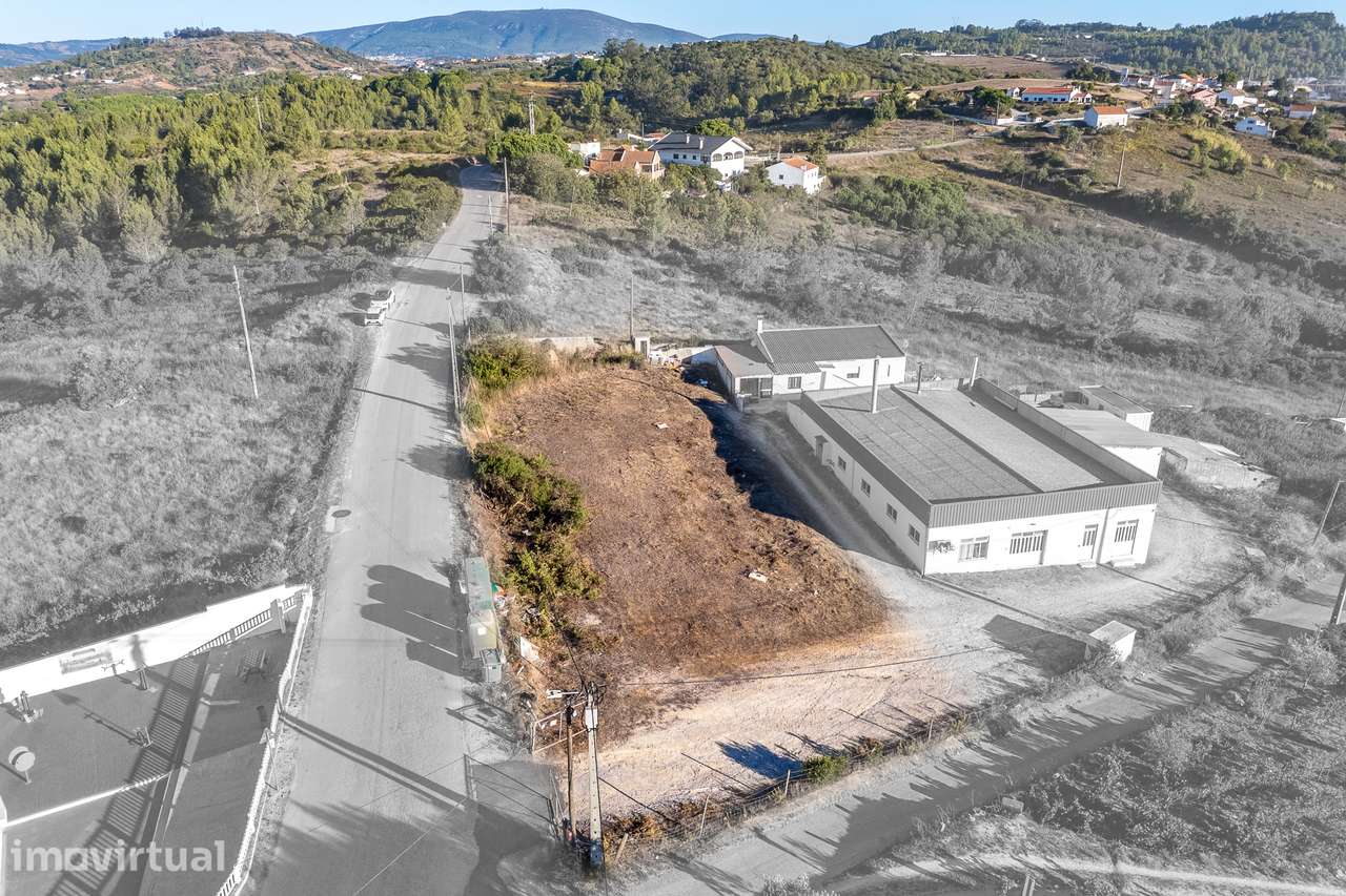 Terreno Urbano 1.700 m² | Alenquer - Grande imagem: 3/20