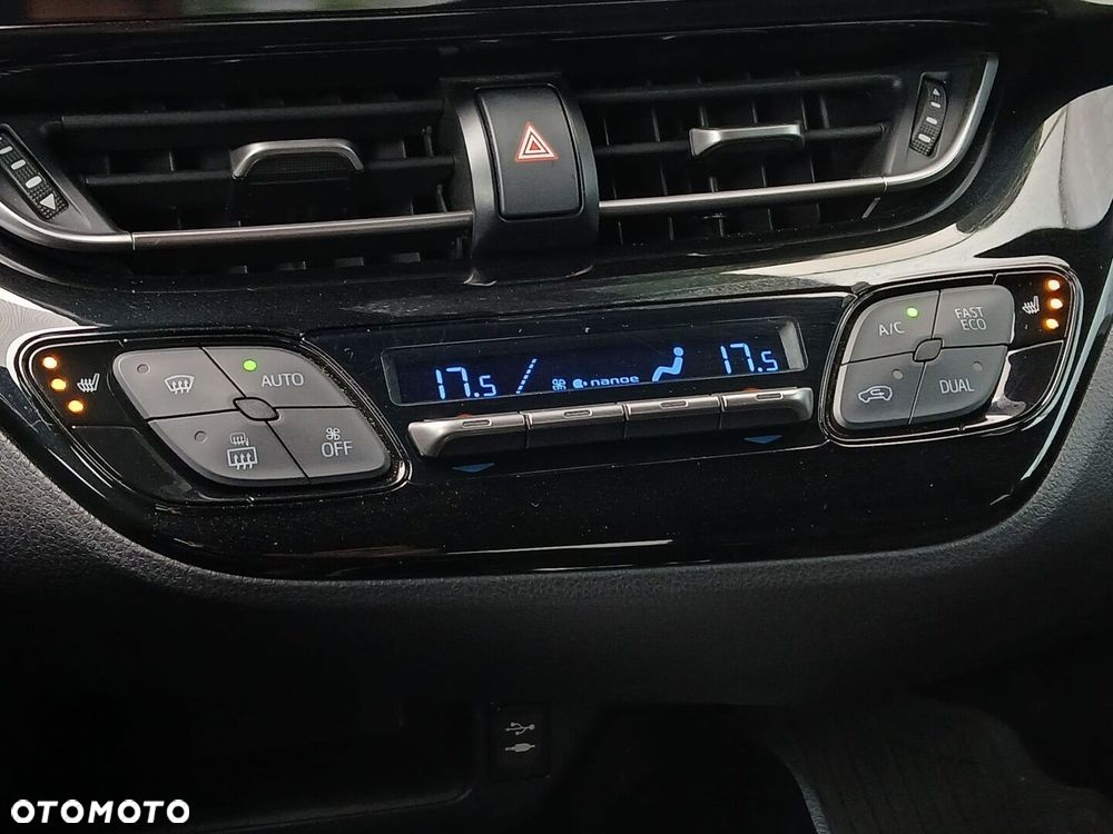 Toyota C-HR 1.8 Hybrid Prestige - 24