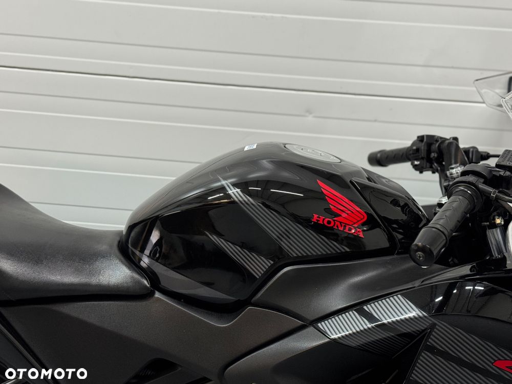 Honda CBR - 10