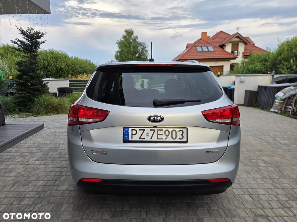 Kia Ceed 1.6 CRDi 136 DCT ISG Platinum Edition - 12