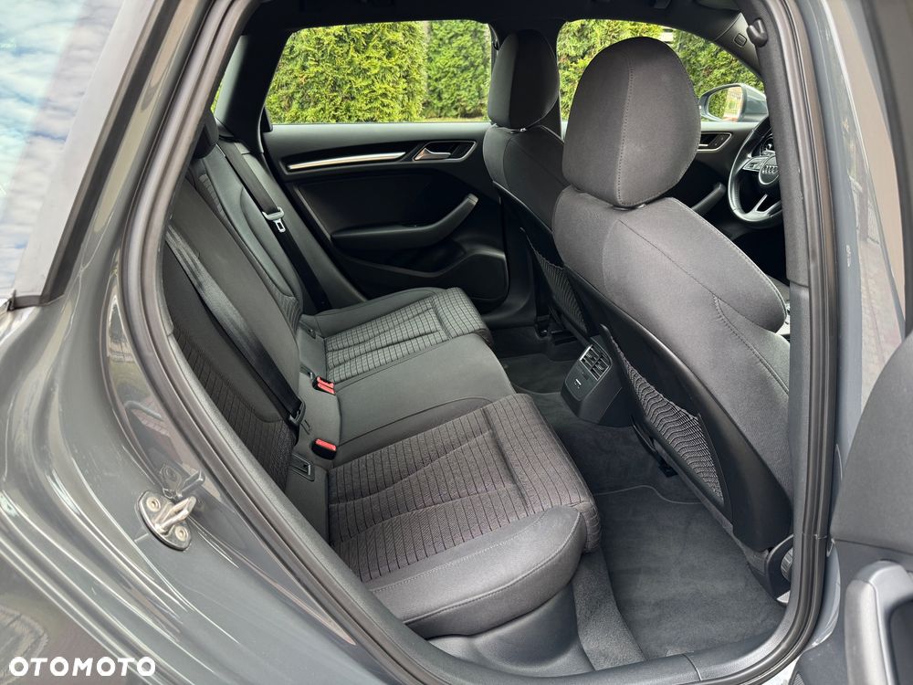 Audi A3 Sportback 1.5 TFSI - 10