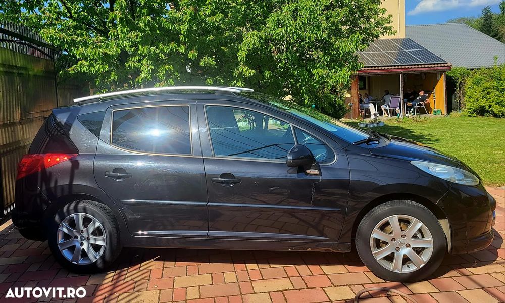 Peugeot 207 1.6 HDI Trendy - 3