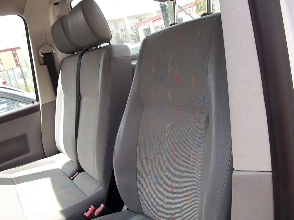 Volkswagen transporter T5 - 12
