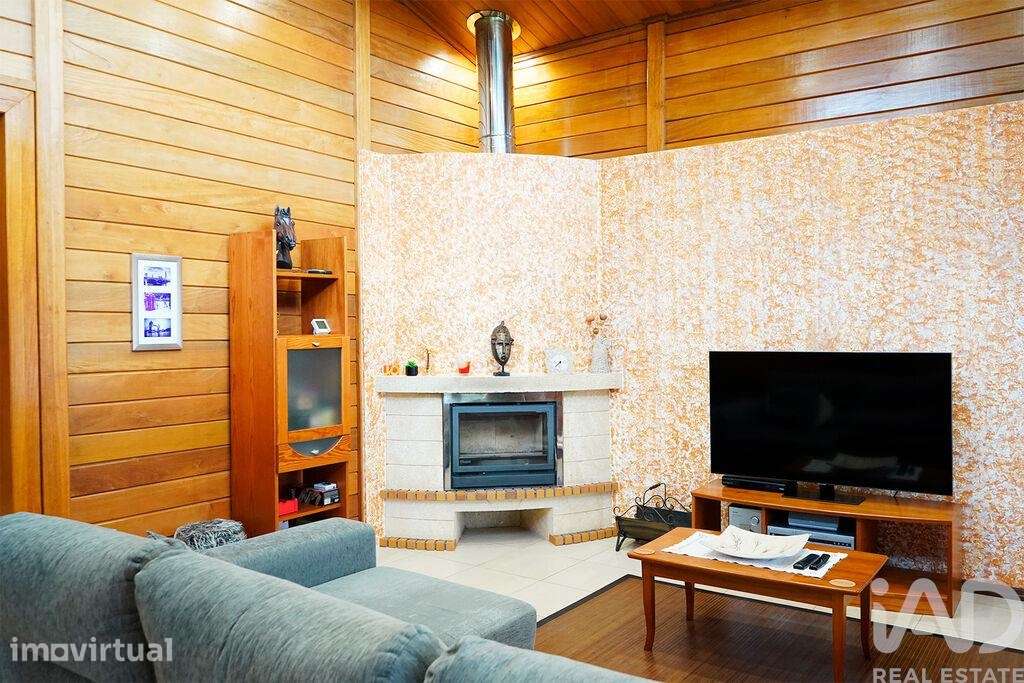 Casa / Villa T4 em Juncal de 354,00 m2 - Grande imagem: 5/20