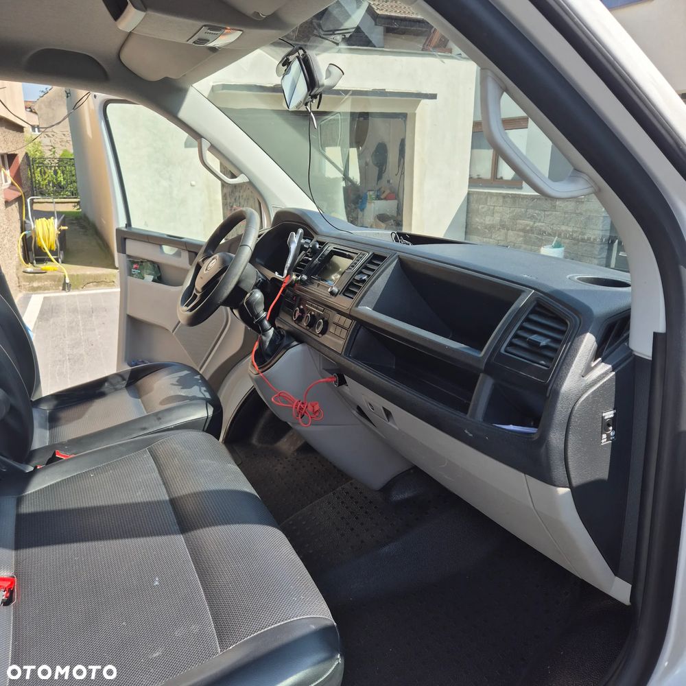 Volkswagen Transporter - 10