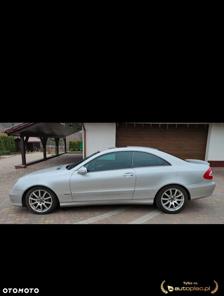Mercedes-Benz CLK - 8