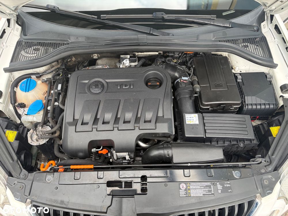 Skoda Yeti 2.0 TDI Elegance Green tec - 28