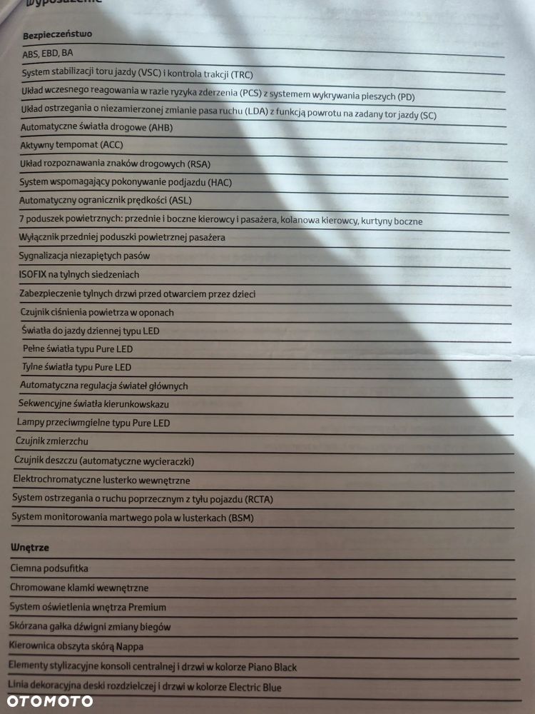 Toyota C-HR 1.8 Hybrid Premium - 17