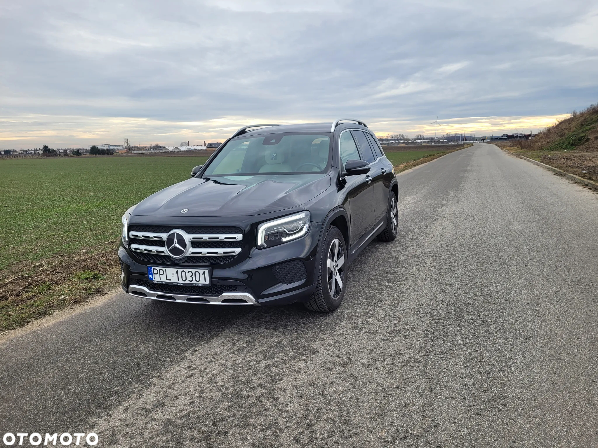 Mercedes-Benz GLB 250 4-Matic 8G-DCT