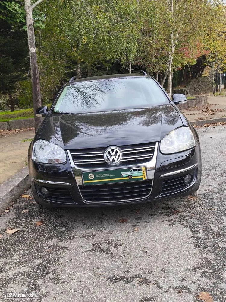 VW Golf Variant 1.9 TDi DPF Confortline DSG - 1