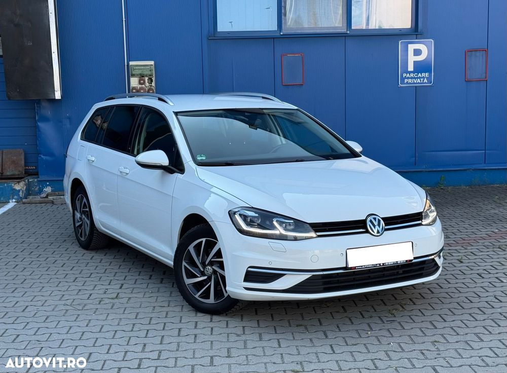 Volkswagen Golf 2.0 TDI DSG Sound - 1