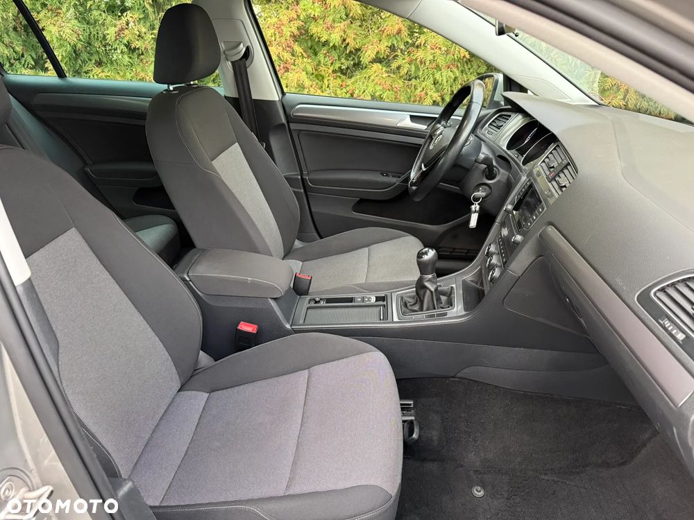 Volkswagen Golf 1.6 TDI BlueMotion Technology Trendline - 10