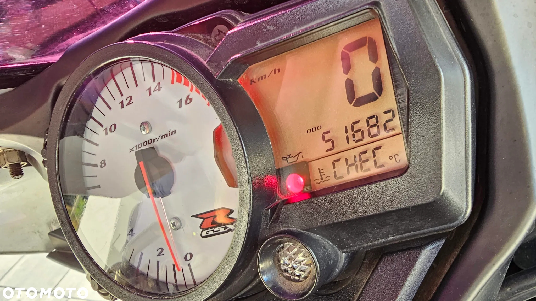 Suzuki GSX-R - 12