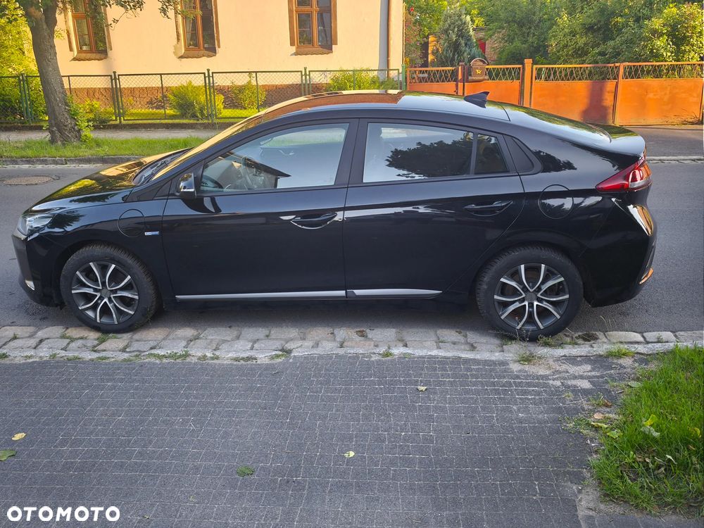 Hyundai IONIQ 1.6 GDI Style - 3