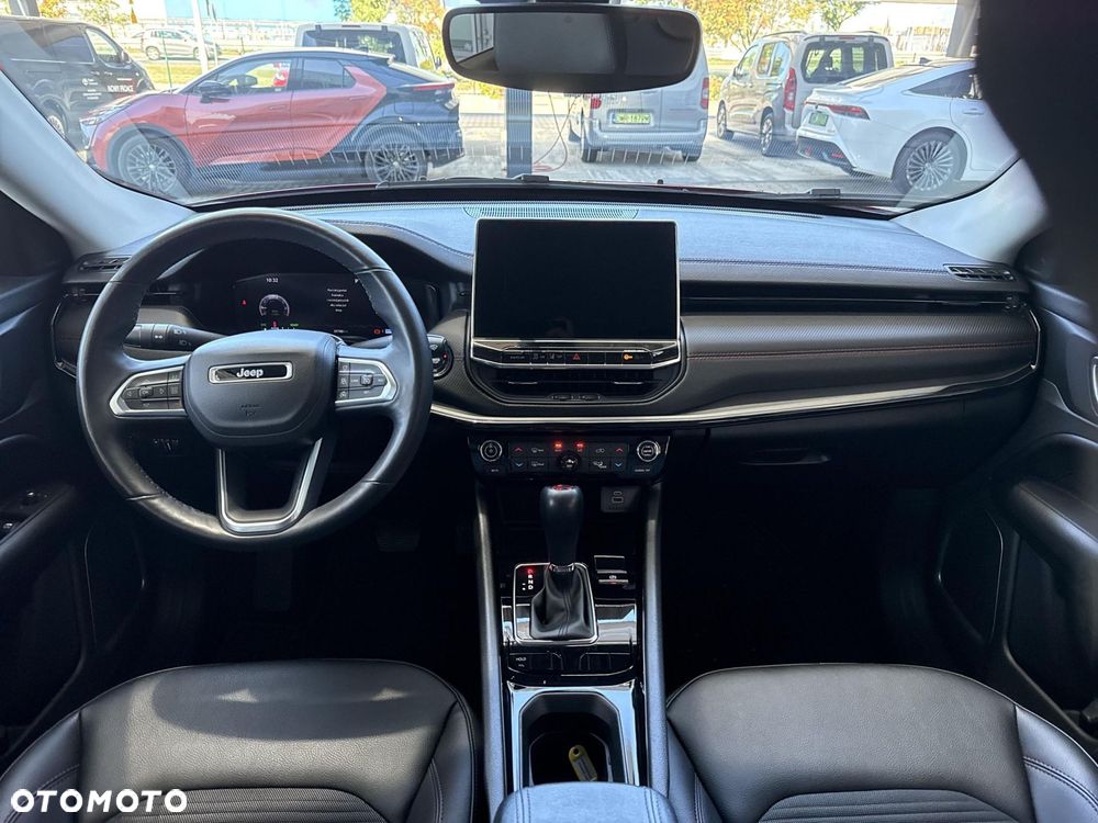 Jeep Compass - 11