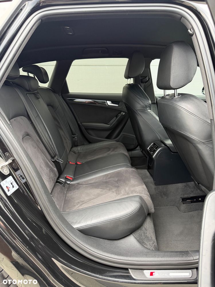 Audi A4 Avant - 25