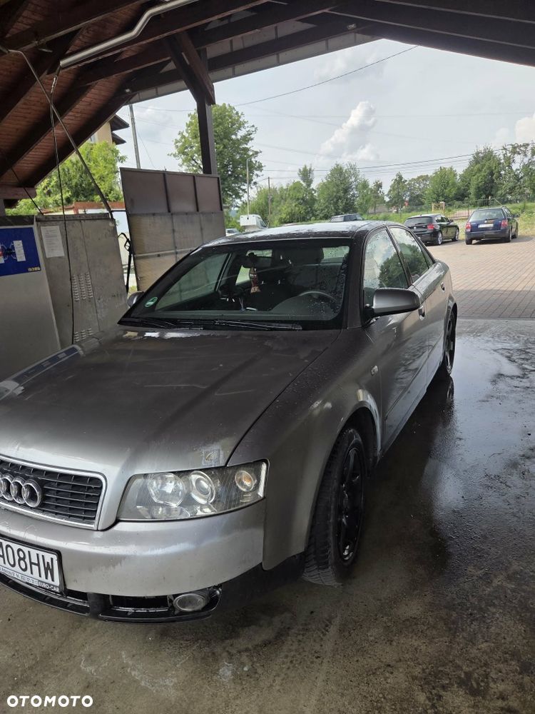 Audi A4 Avant 2002 photo 2