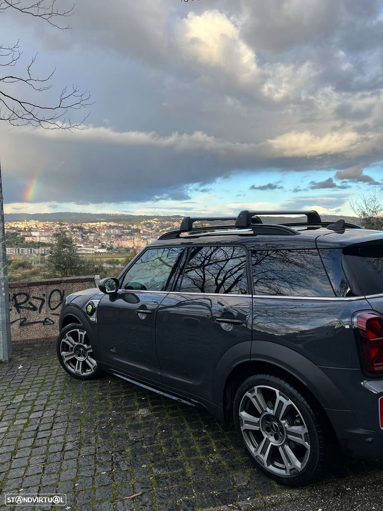 MINI Countryman Cooper SE ALL4 Auto - 2