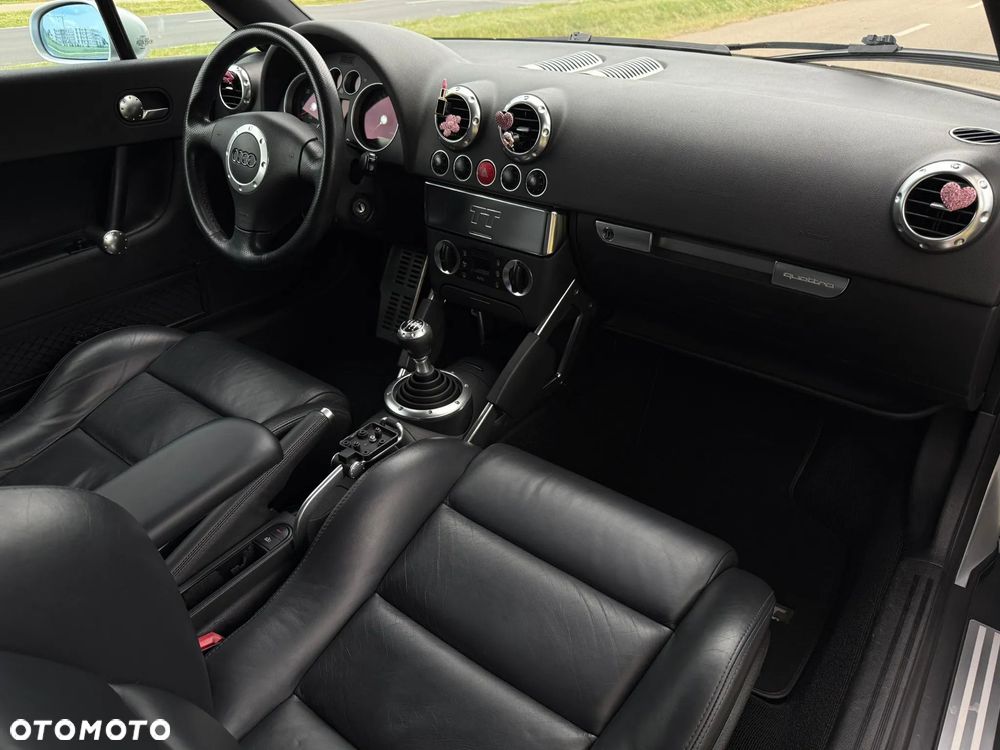 Audi TT Coupé - 20