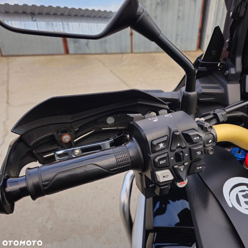 Honda CRF - 23