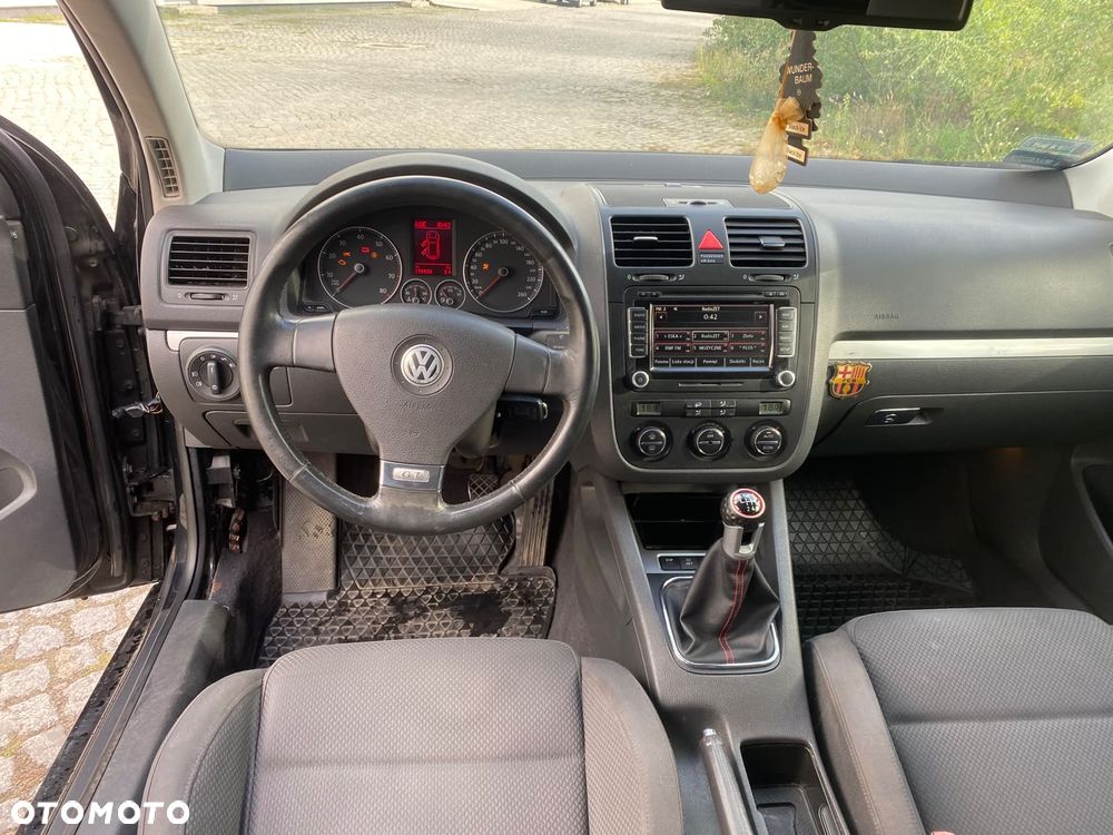 Volkswagen Golf 2.0 FSI GT Sport - 6