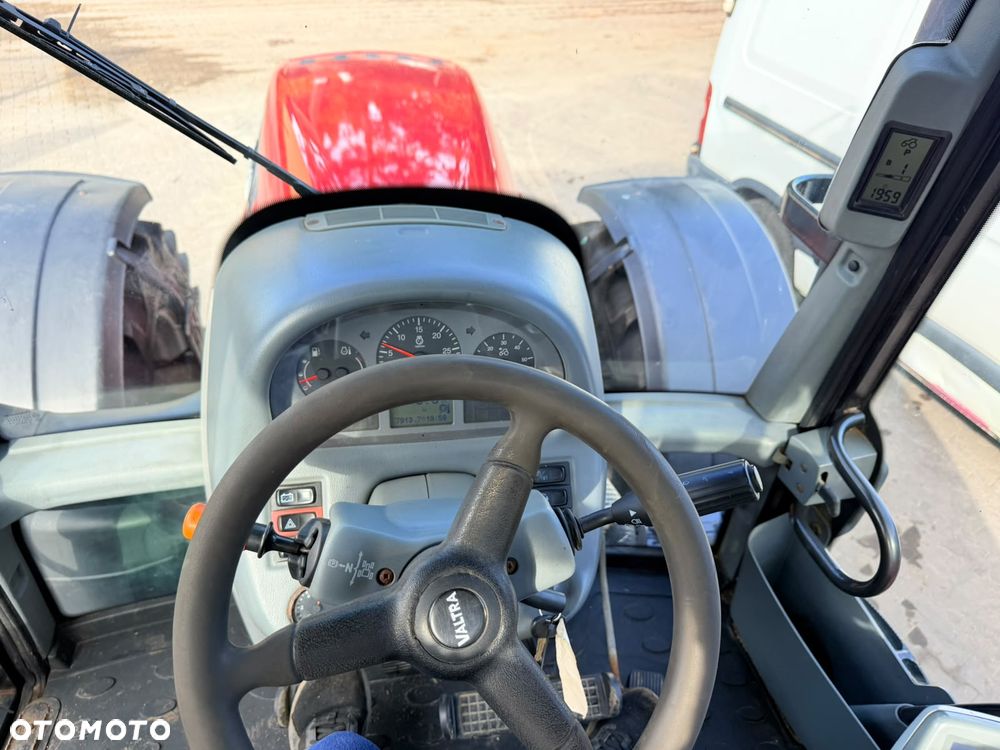 Valtra T213 Versu - 15