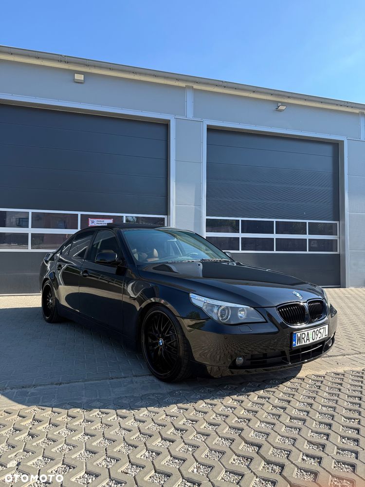 BMW Seria 5 525i - 15