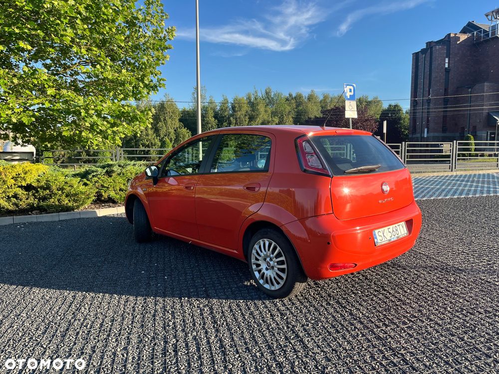 Fiat Punto 1.4 Easy S&S - 5