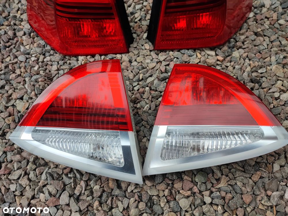 BMW E91 ORYGINALNY KOMPLET LAMP TYŁ / LAMPY TYLNE LEWE / PRAWE / W KLAPĘ O NR. 63 21 6 937 457 / 63 21 6 937 458 / 63 21 6 937 459 / 63 21 6 937 460 OEM W DOBRYM STANIE KOMPLETNE W WKŁADY SPRAWNE W 100% - 5