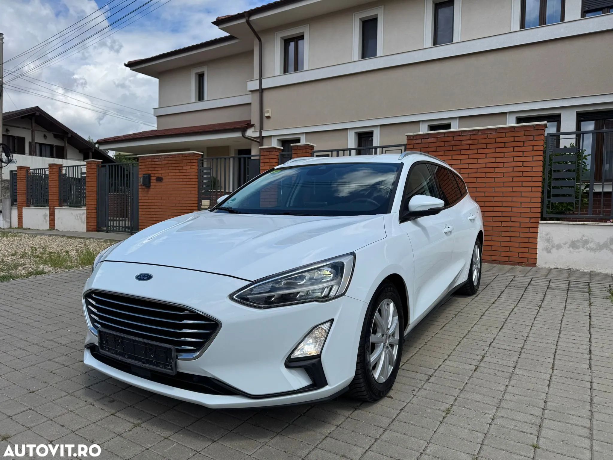 Ford Focus 2.0 EcoBlue Titanium - 1