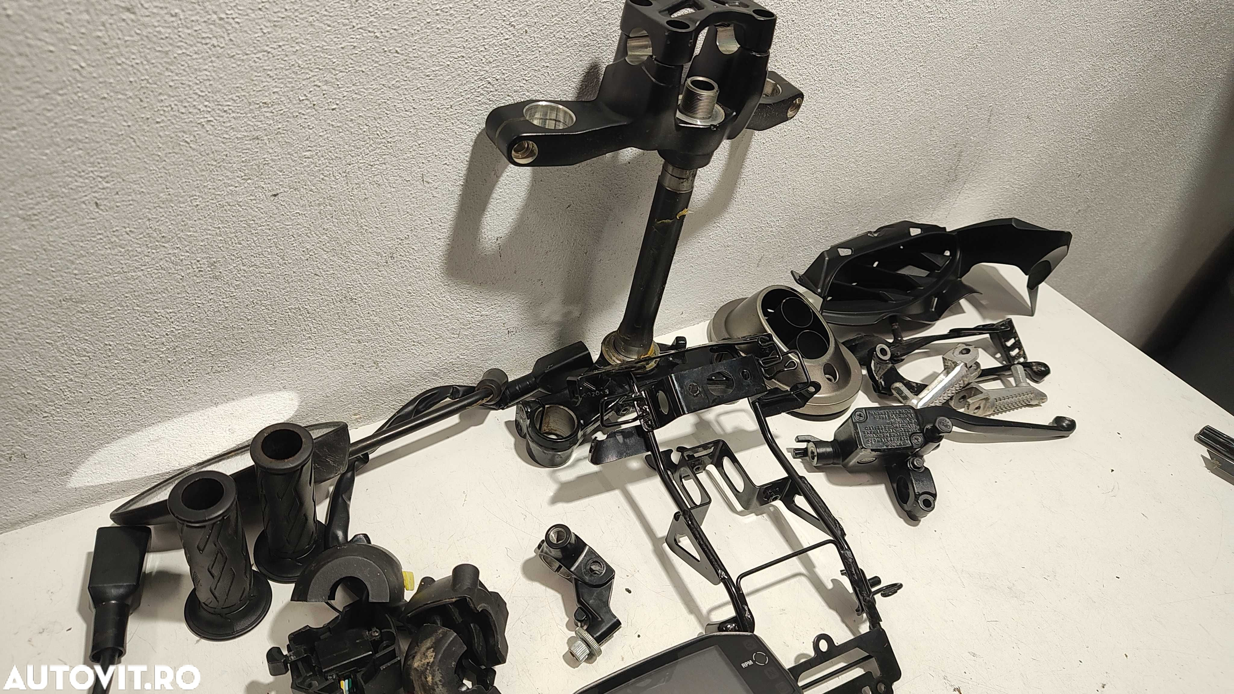 Far carene semnalizari Suzuki GSX-S 125 GSXR 125 - 7