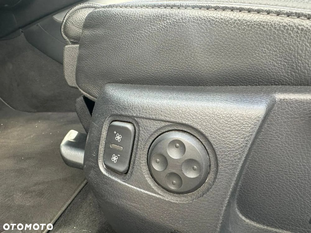 Audi A5 3.0 TDI Quattro S tronic - 33