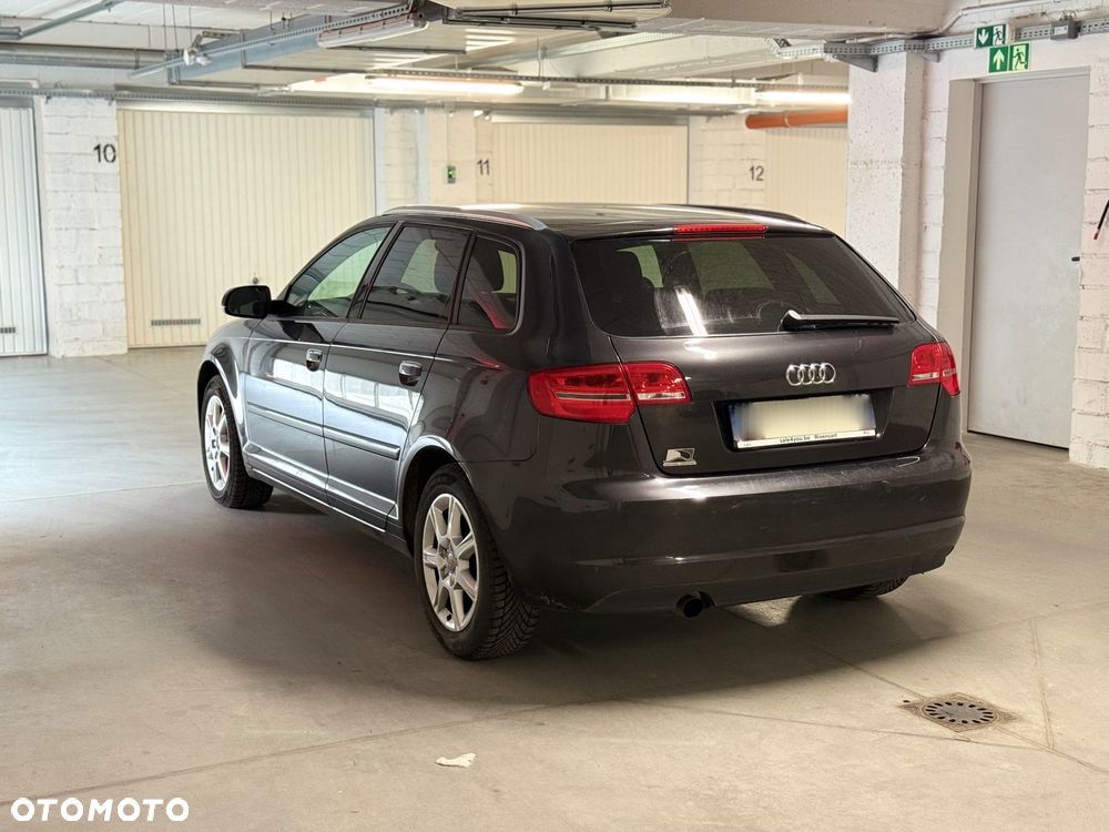 Audi A3 Sportback 2.0 TDI Attraction S tronic - 2