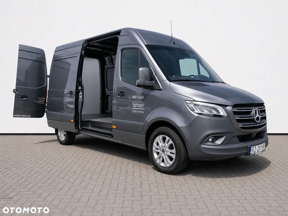Mercedes-Benz Sprinter - 5