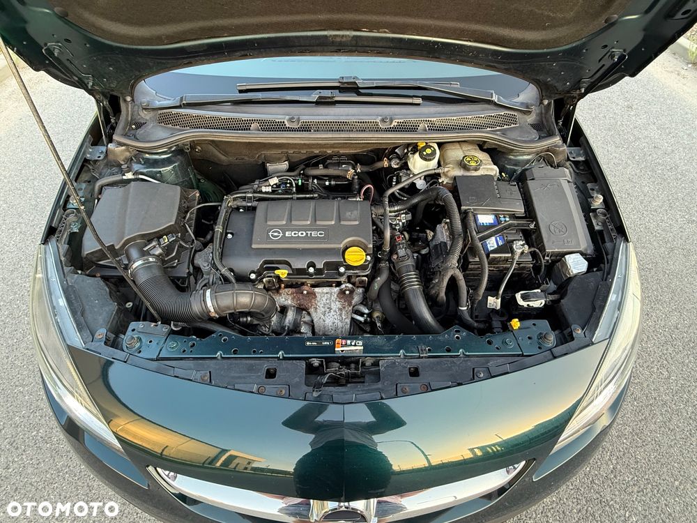 Opel Astra 1.4 Turbo Exklusiv - 35